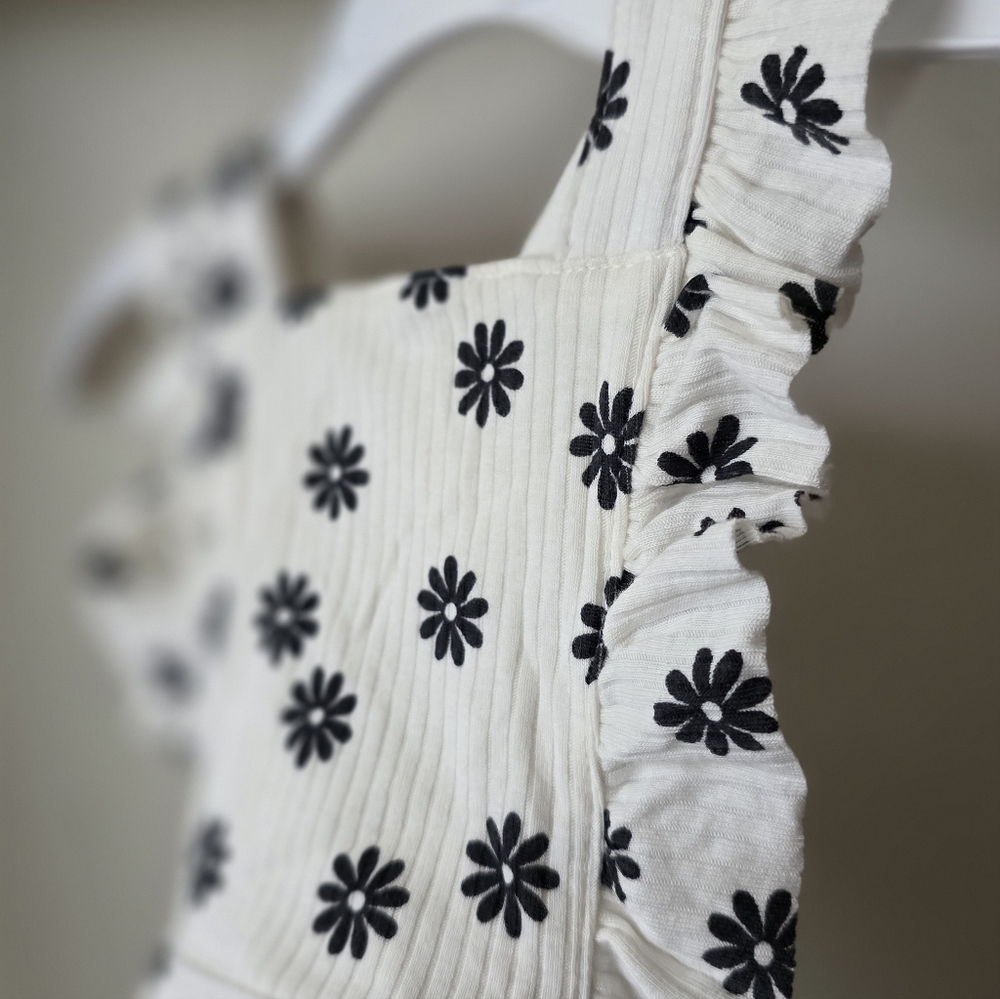 Floral Ruffle Baby Romper - Picture 4 of 7